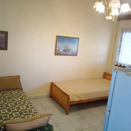 Few Steps Apartment